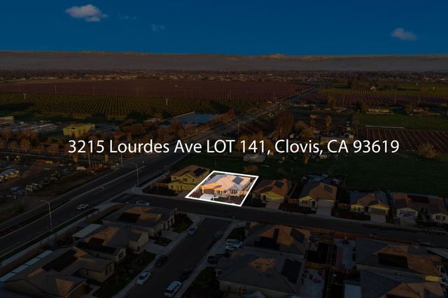 3215 Lourdes Avenue, Clovis, CA 93619
