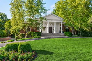 493 Hazel Avenue, Highland Park, IL 60035