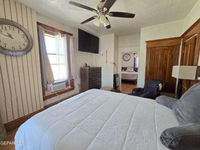 1219 N FLORENCE Street, El Paso, TX 79902