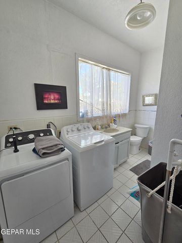 1219 N FLORENCE Street, El Paso, TX 79902