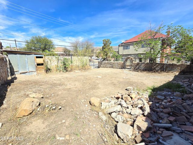 1219 N FLORENCE Street, El Paso, TX 79902