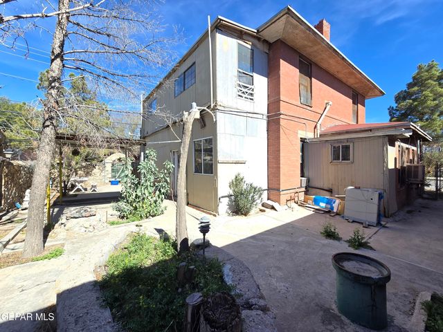 1219 N FLORENCE Street, El Paso, TX 79902