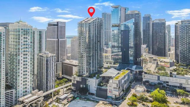 68 SE 6th St 1710, Miami, FL 33131