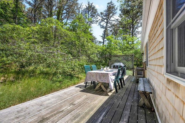 200 Pilgrim Spring Road UNIT B, Wellfleet, MA 02667