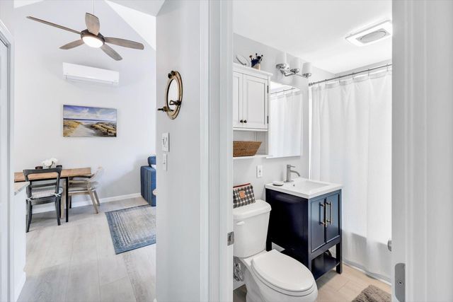 200 Pilgrim Spring Road UNIT B, Wellfleet, MA 02667