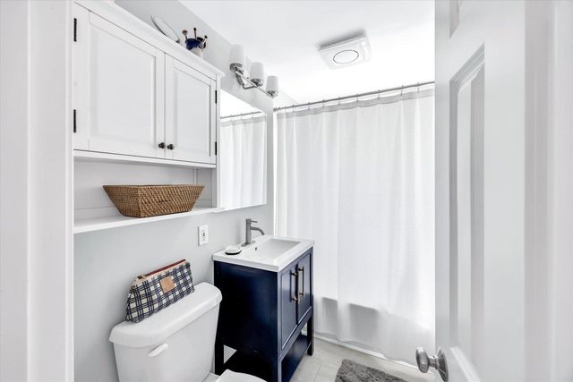 200 Pilgrim Spring Road UNIT B, Wellfleet, MA 02667