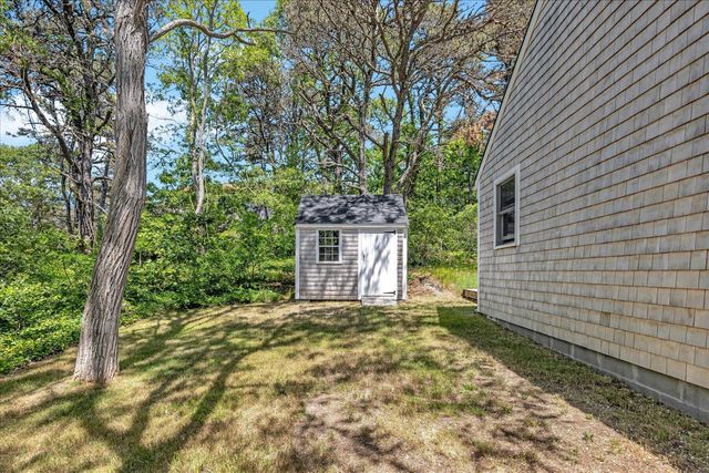 200 Pilgrim Spring Road UNIT B, Wellfleet, MA 02667