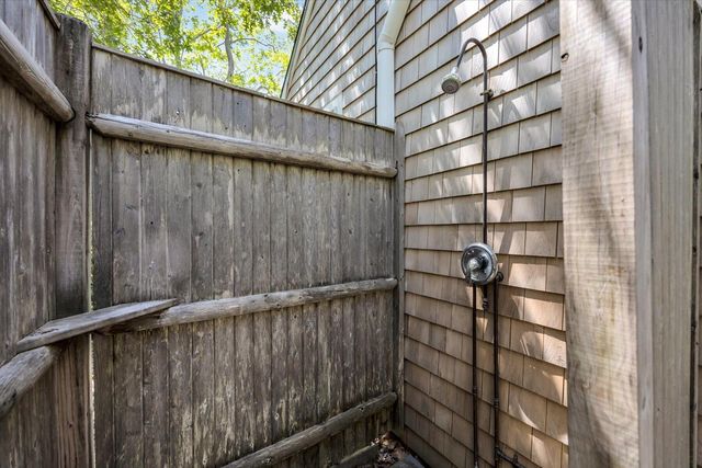 200 Pilgrim Spring Road UNIT B, Wellfleet, MA 02667