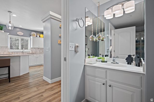 1693 W PEACEFUL VIEW WAY, South Jordan, UT 84095