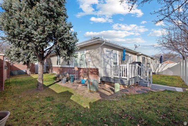 1693 W PEACEFUL VIEW WAY, South Jordan, UT 84095