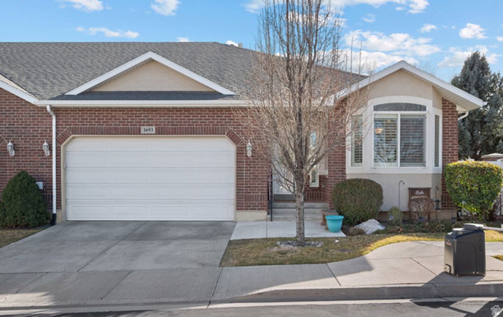 1693 W PEACEFUL VIEW WAY, South Jordan, UT 84095