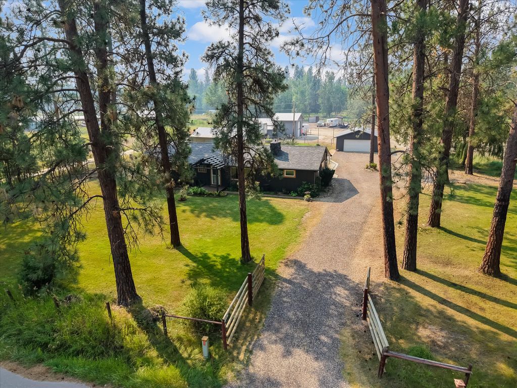 4725 E Carlton Creek Road, Florence, MT 59833 photo 2