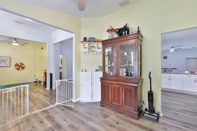 10234 BLOOMFIELD HILLS DRIVE, Seffner, FL 33584