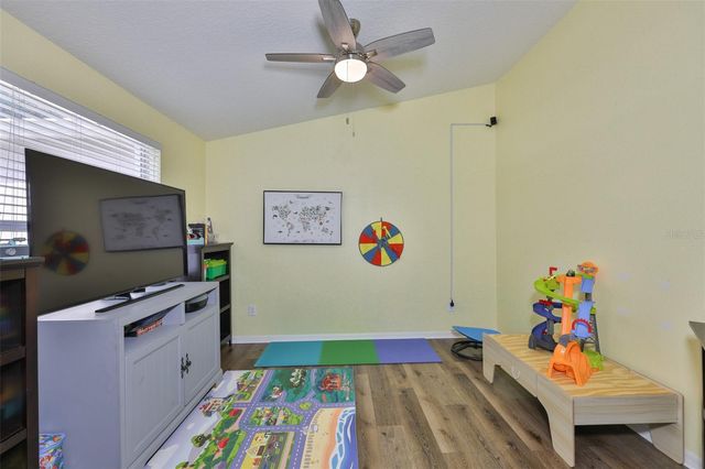10234 BLOOMFIELD HILLS DRIVE, Seffner, FL 33584