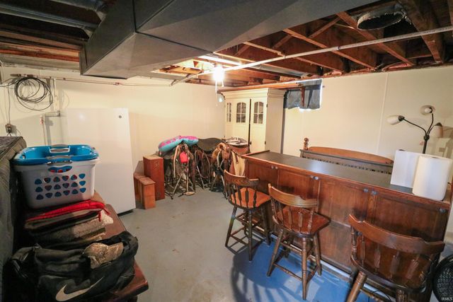 3701 Laurel Avenue, Evansville, IN 47720