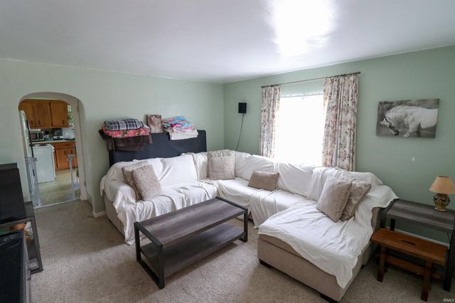 3701 Laurel Avenue, Evansville, IN 47720