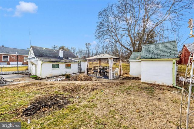 811 ANTIETAM DR, Hagerstown, MD 21742