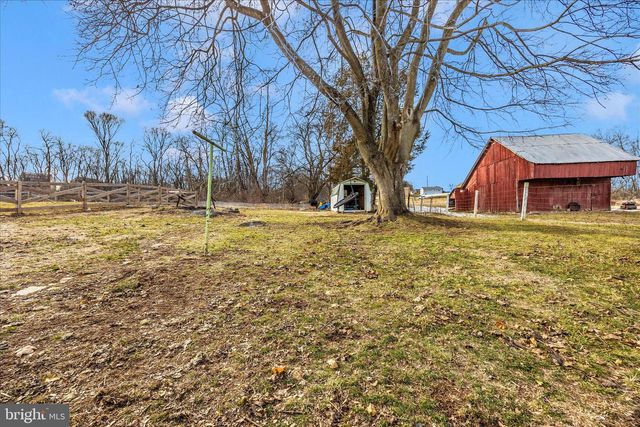 811 ANTIETAM DR, Hagerstown, MD 21742