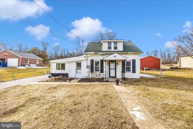 811 ANTIETAM DR, Hagerstown, MD 21742