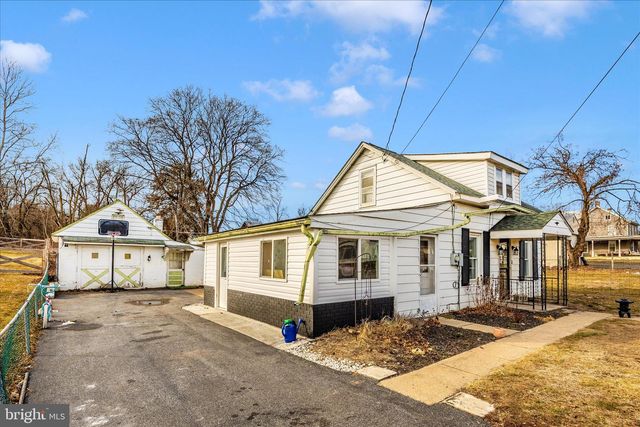 811 ANTIETAM DR, Hagerstown, MD 21742