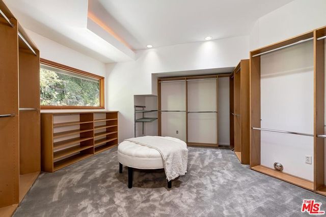 4463 Bergamo Drive, Encino, CA 91436