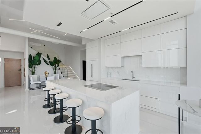 860 Peachtree Street NE 2801, Atlanta, GA 30308