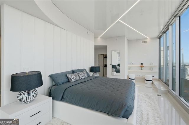 860 Peachtree Street NE 2801, Atlanta, GA 30308