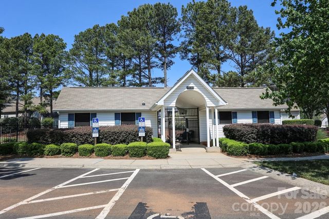 11629 Boxer Lane, Charlotte, NC 28269