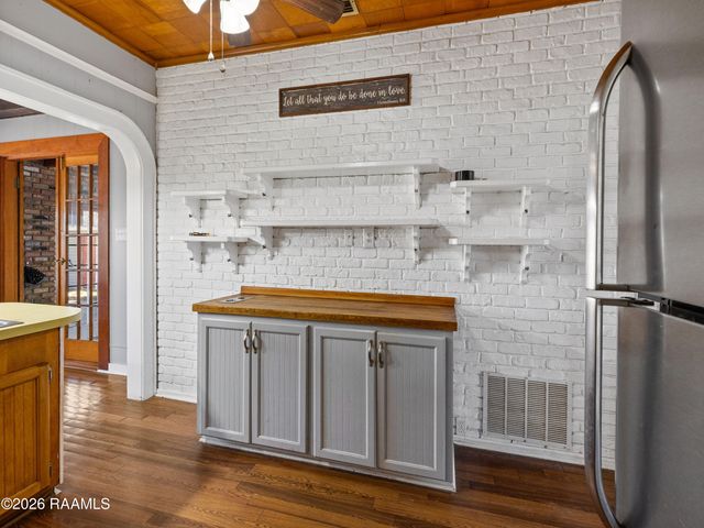 2244 W Landry Street, Opelousas, LA 70570