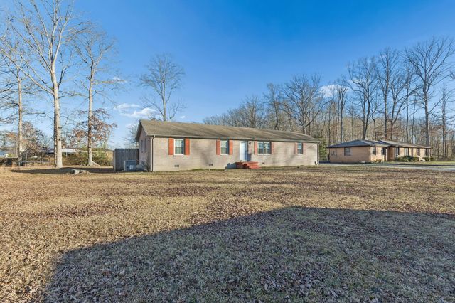 1213 Woodcrest Dr, Manchester, TN 37355