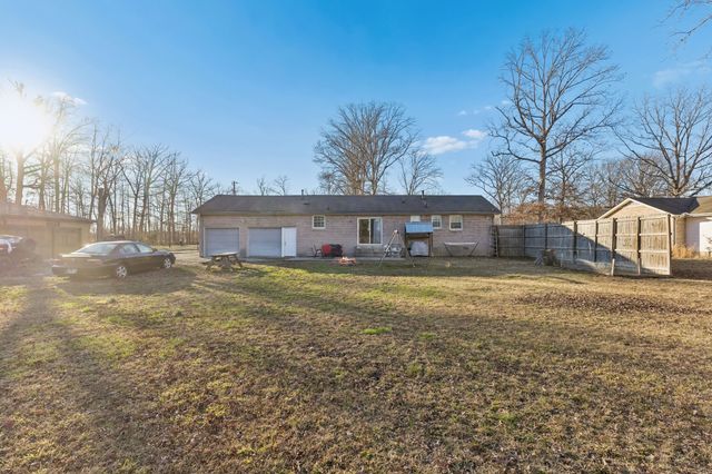 1213 Woodcrest Dr, Manchester, TN 37355