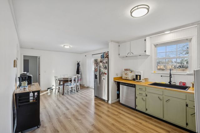 1213 Woodcrest Dr, Manchester, TN 37355