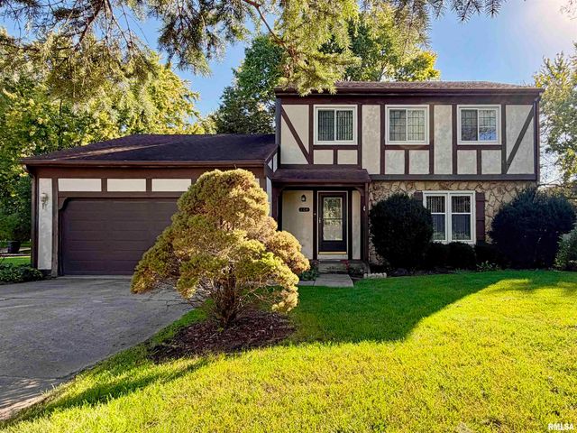 104 JUNIPER Lane, East Peoria, IL 61611
