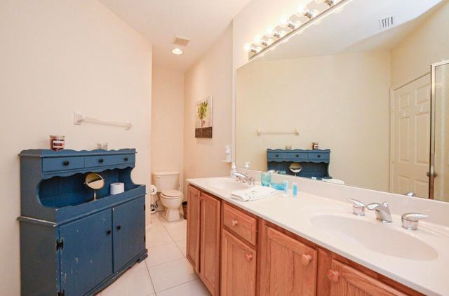 8923 Sandshot Ct, Port St Lucie, FL 34986
