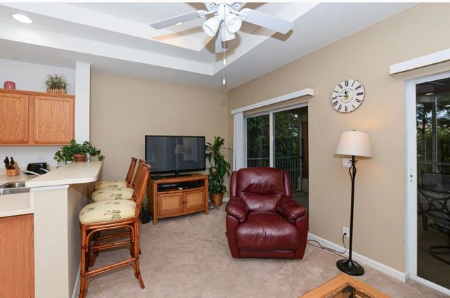8923 Sandshot Ct, Port St Lucie, FL 34986