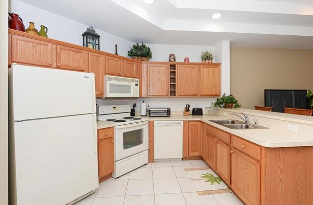 8923 Sandshot Ct, Port St Lucie, FL 34986