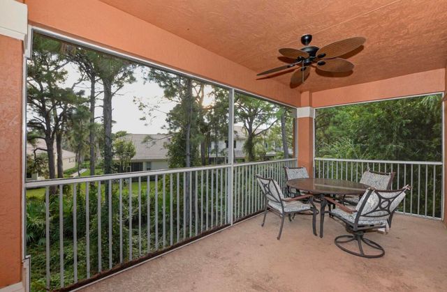 8923 Sandshot Ct, Port St Lucie, FL 34986