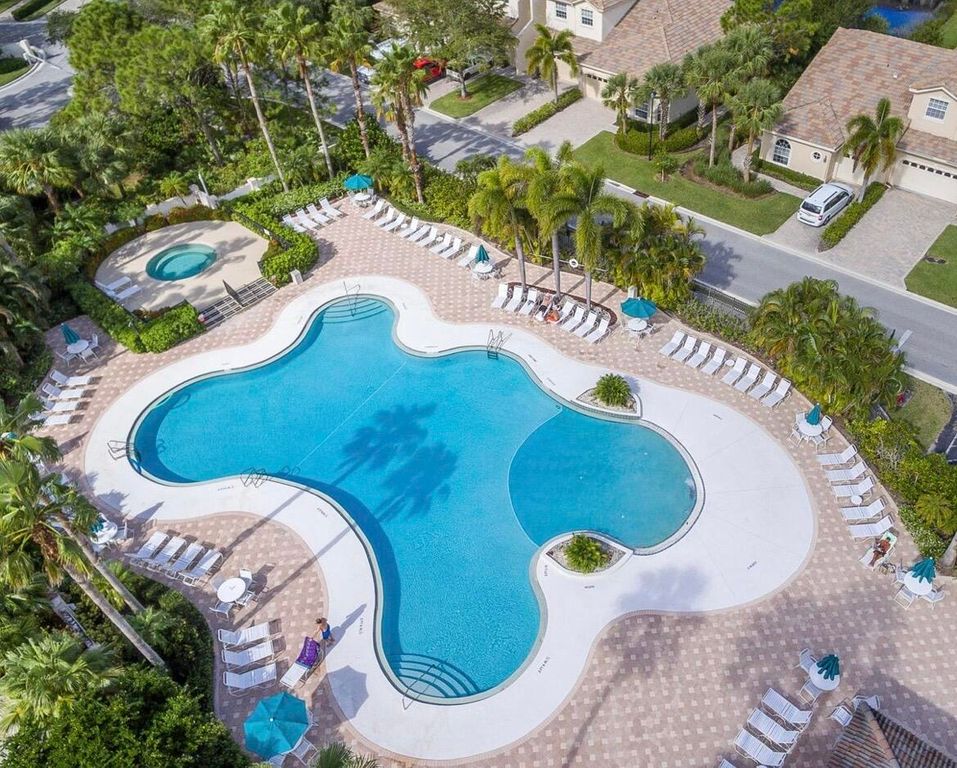 8923 Sandshot Ct, Port St Lucie, FL 34986