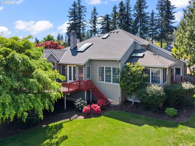 2640 SURREY Ln, West Linn, OR 97068