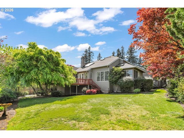 2640 SURREY Ln, West Linn, OR 97068