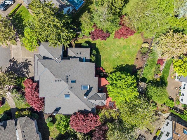 2640 SURREY Ln, West Linn, OR 97068