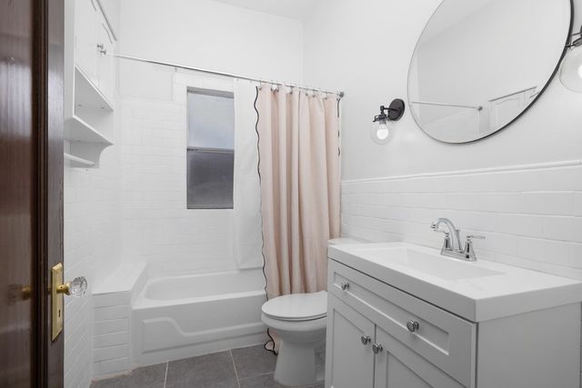 1996 COURT AVE, Memphis, TN 38104