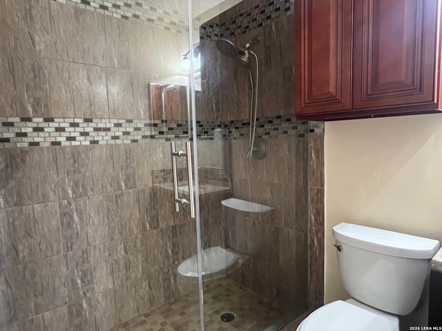 3323 COCONINO DR, San Antonio, TX 78211