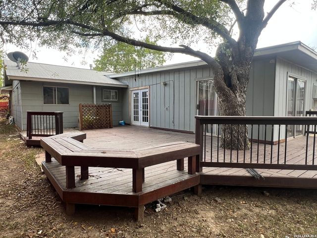 3323 COCONINO DR, San Antonio, TX 78211