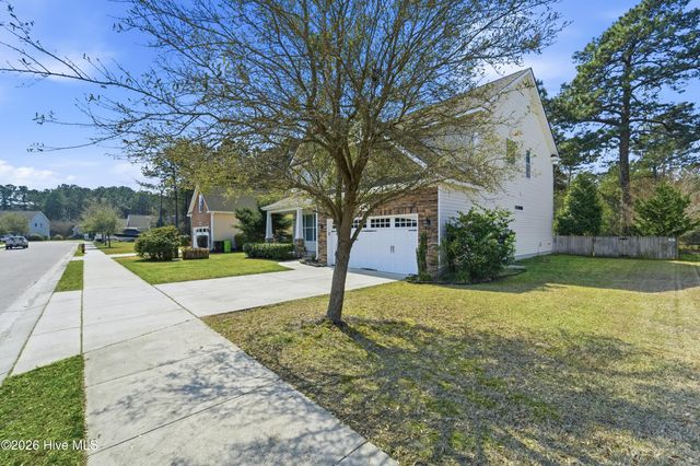 476 Landsdowne Circle, Hampstead, NC 28443