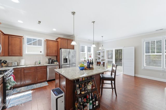 476 Landsdowne Circle, Hampstead, NC 28443