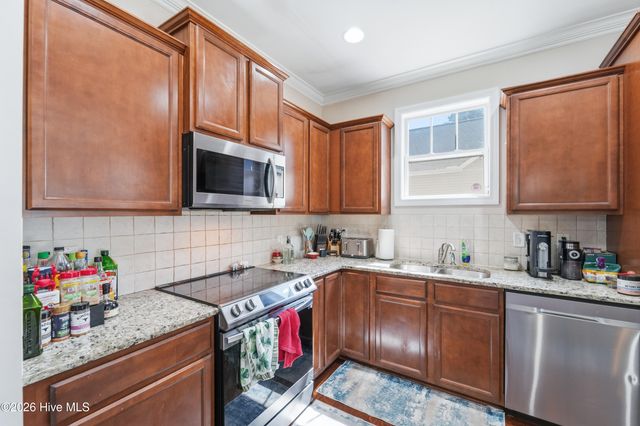 476 Landsdowne Circle, Hampstead, NC 28443