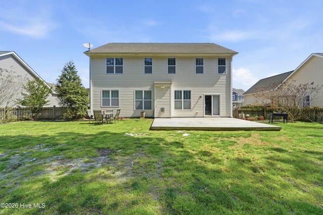 476 Landsdowne Circle, Hampstead, NC 28443
