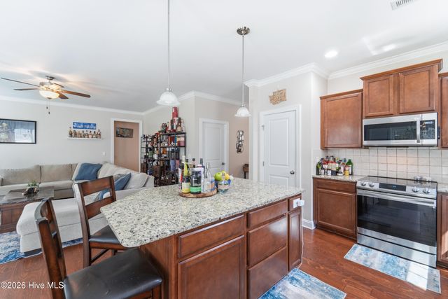 476 Landsdowne Circle, Hampstead, NC 28443