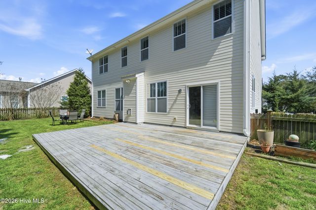 476 Landsdowne Circle, Hampstead, NC 28443